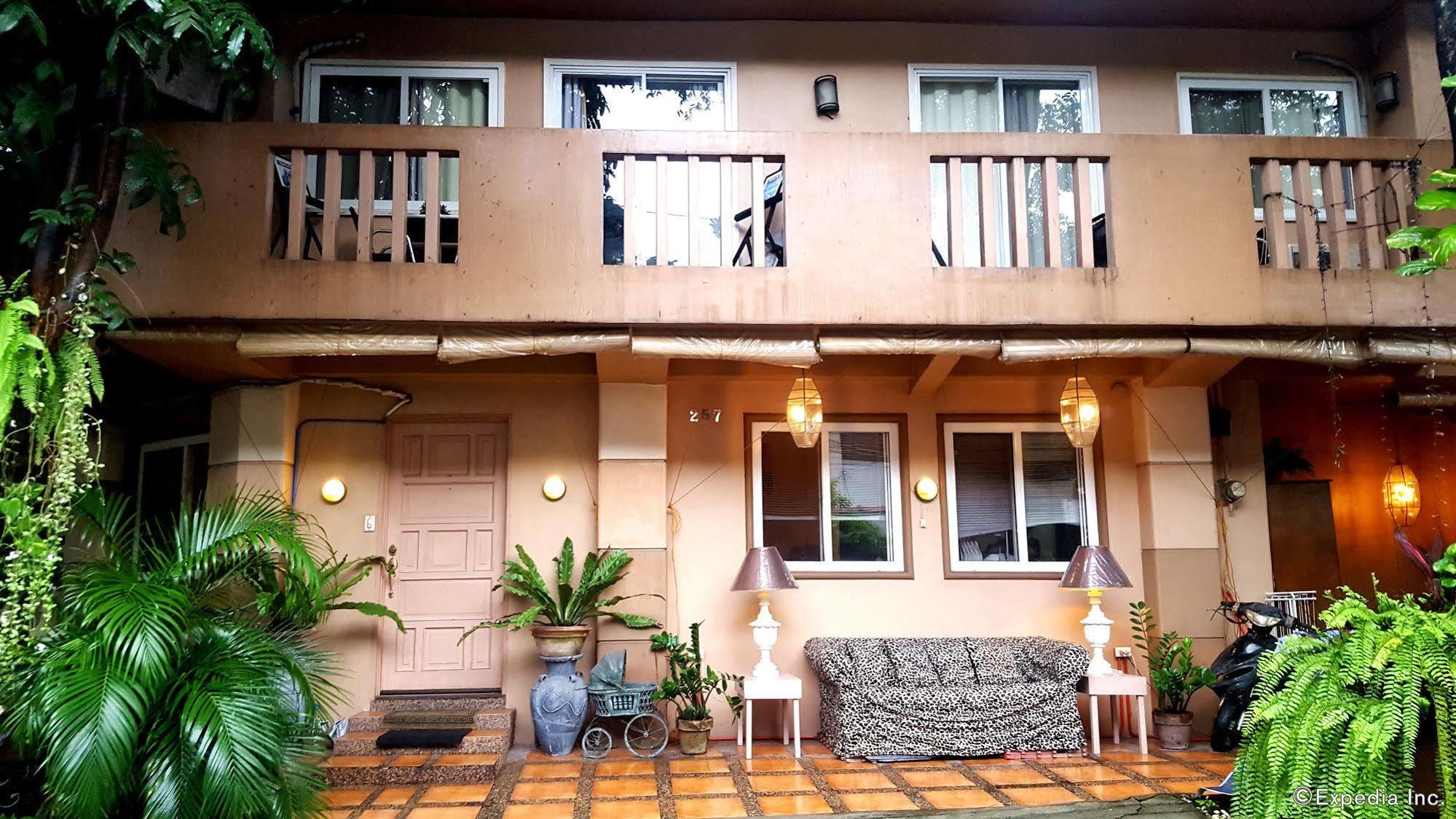 Casa Amapola Manila Bed & Breakfast Taguig Bagian luar foto