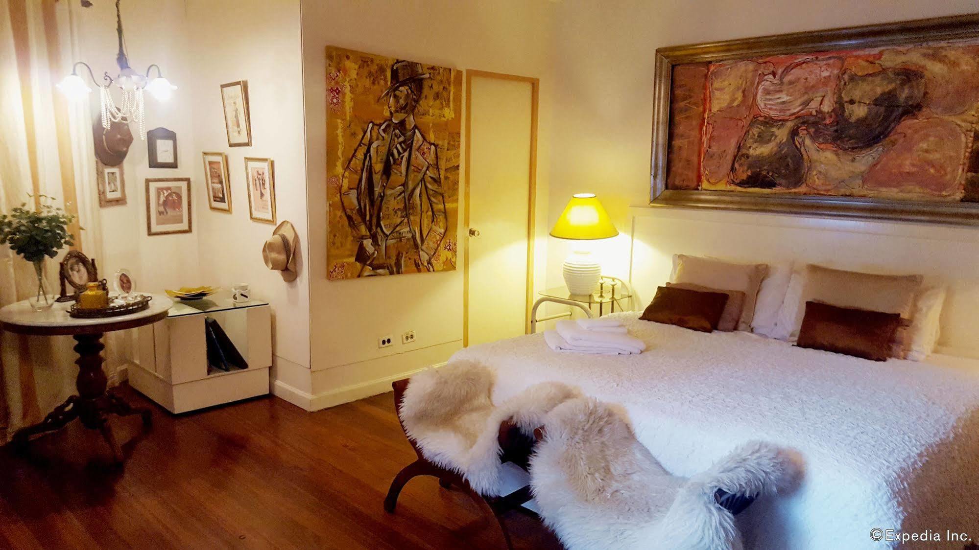 Casa Amapola Manila Bed & Breakfast Taguig Bagian luar foto