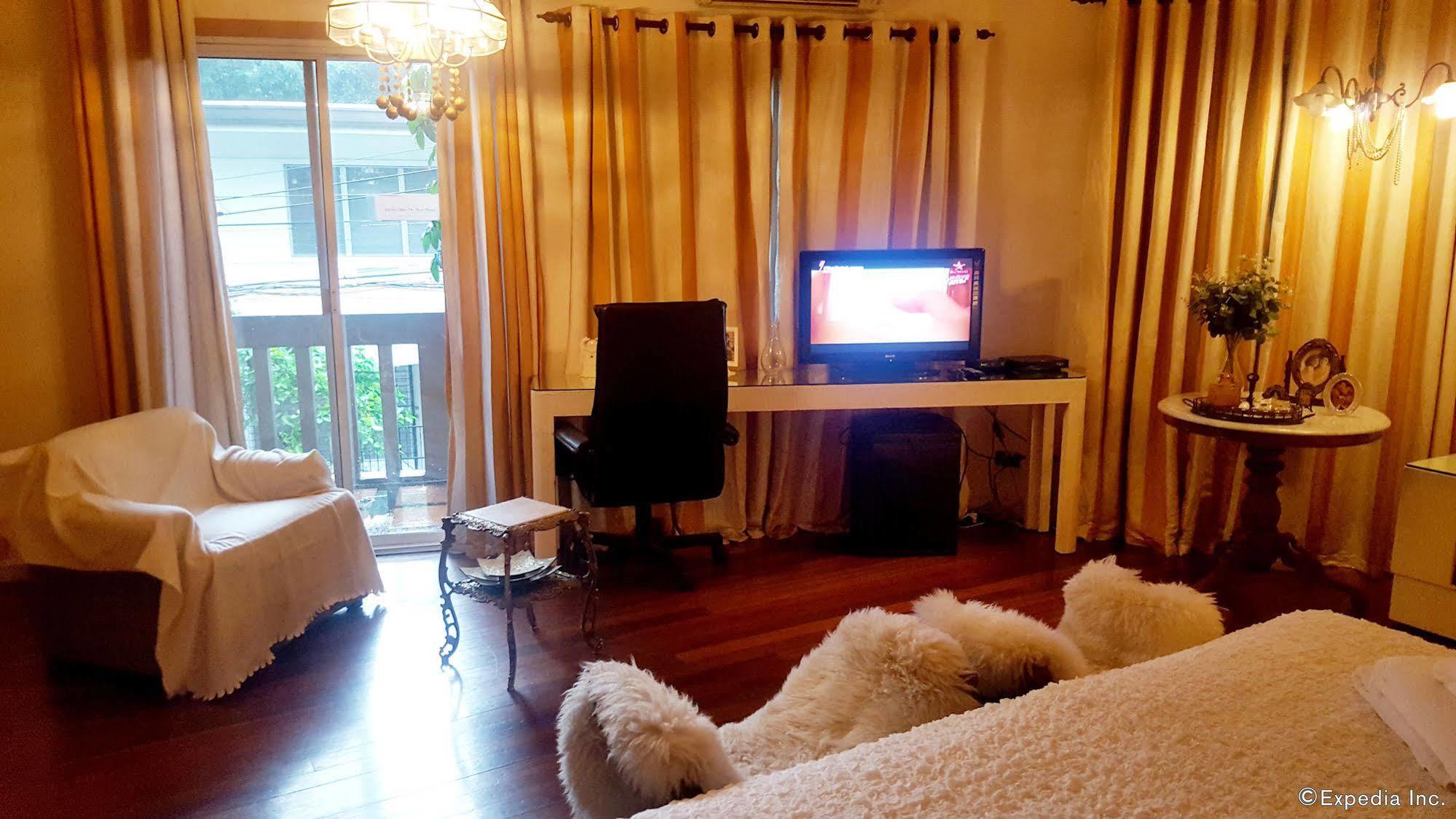 Casa Amapola Manila Bed & Breakfast Taguig Bagian luar foto