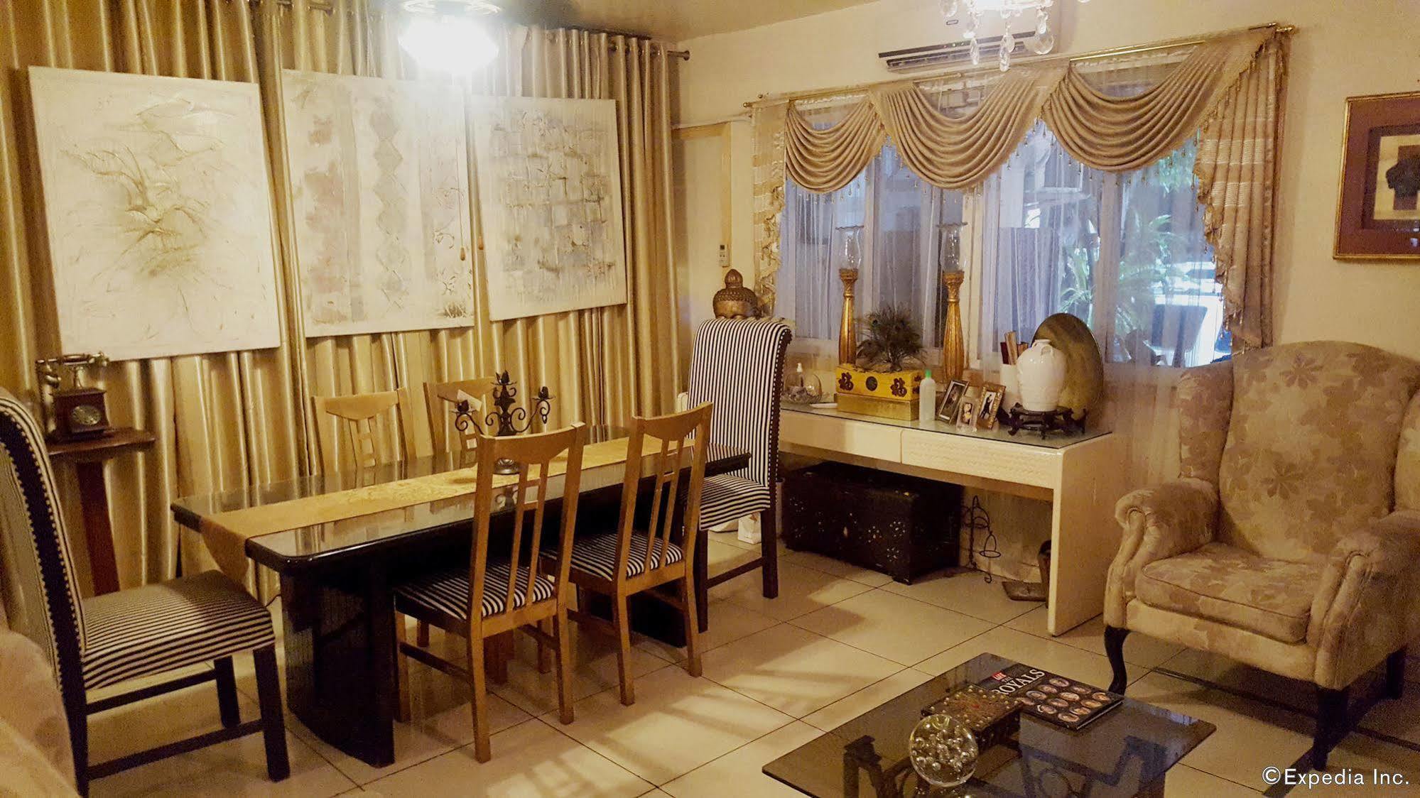 Casa Amapola Manila Bed & Breakfast Taguig Bagian luar foto